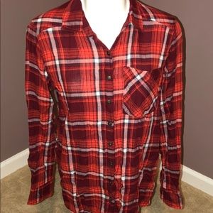 Women’s Plaid Button Down Shirt